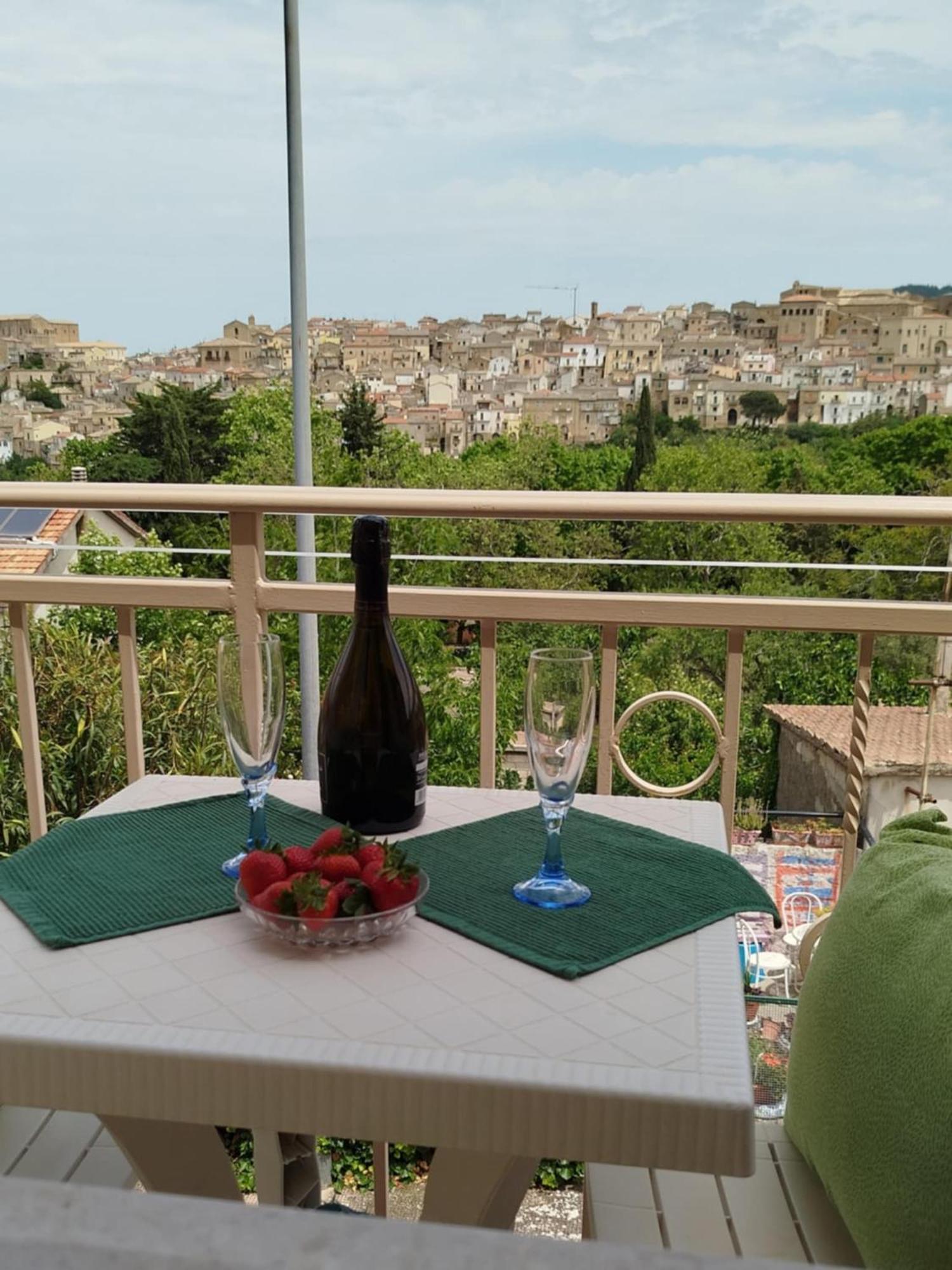 Comfort, Parcheggio E Balcone Su Tricarico In Basilicata, Io Sono Qui Exteriör bild